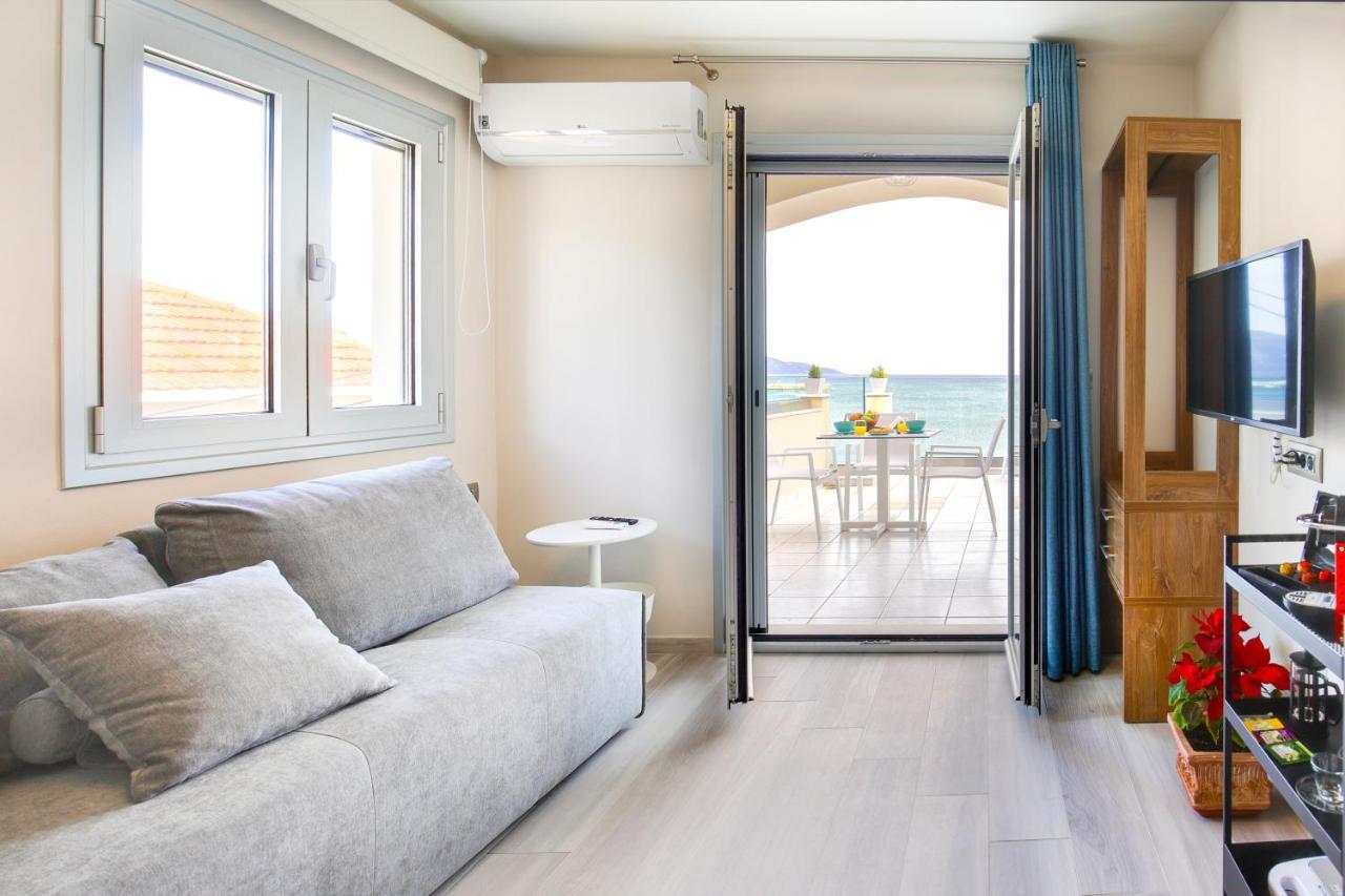 Sunrise Bay Apts Agia Efimia Extérieur photo