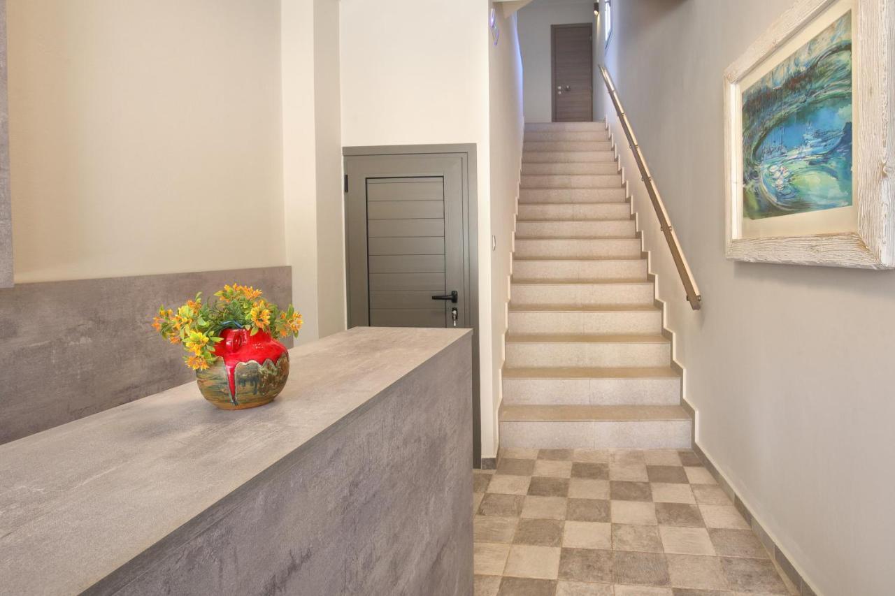 Sunrise Bay Apts Agia Efimia Extérieur photo