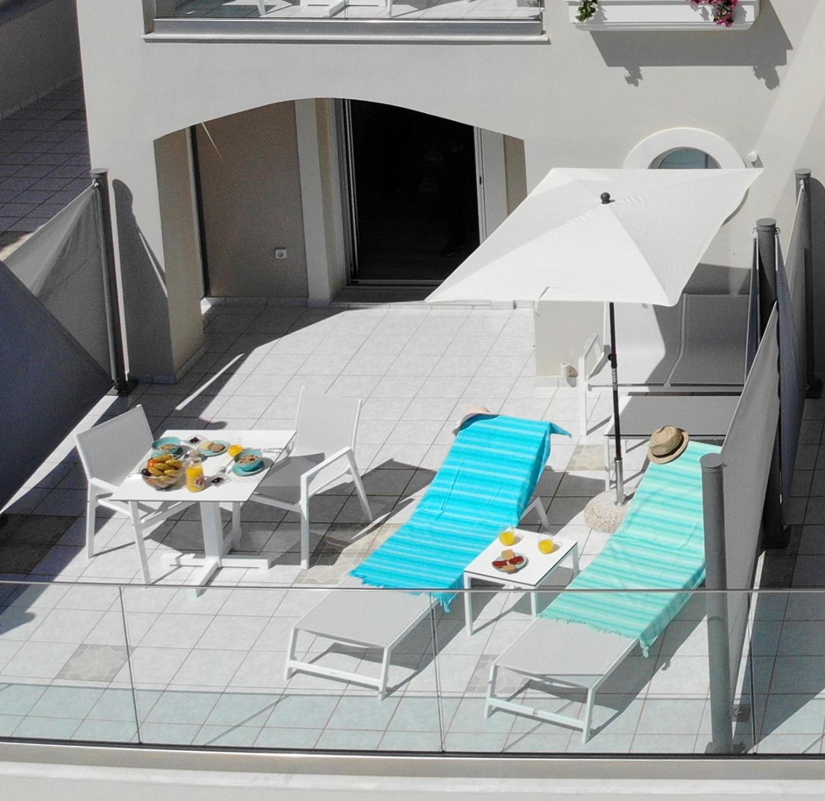Sunrise Bay Apts Agia Efimia Chambre photo