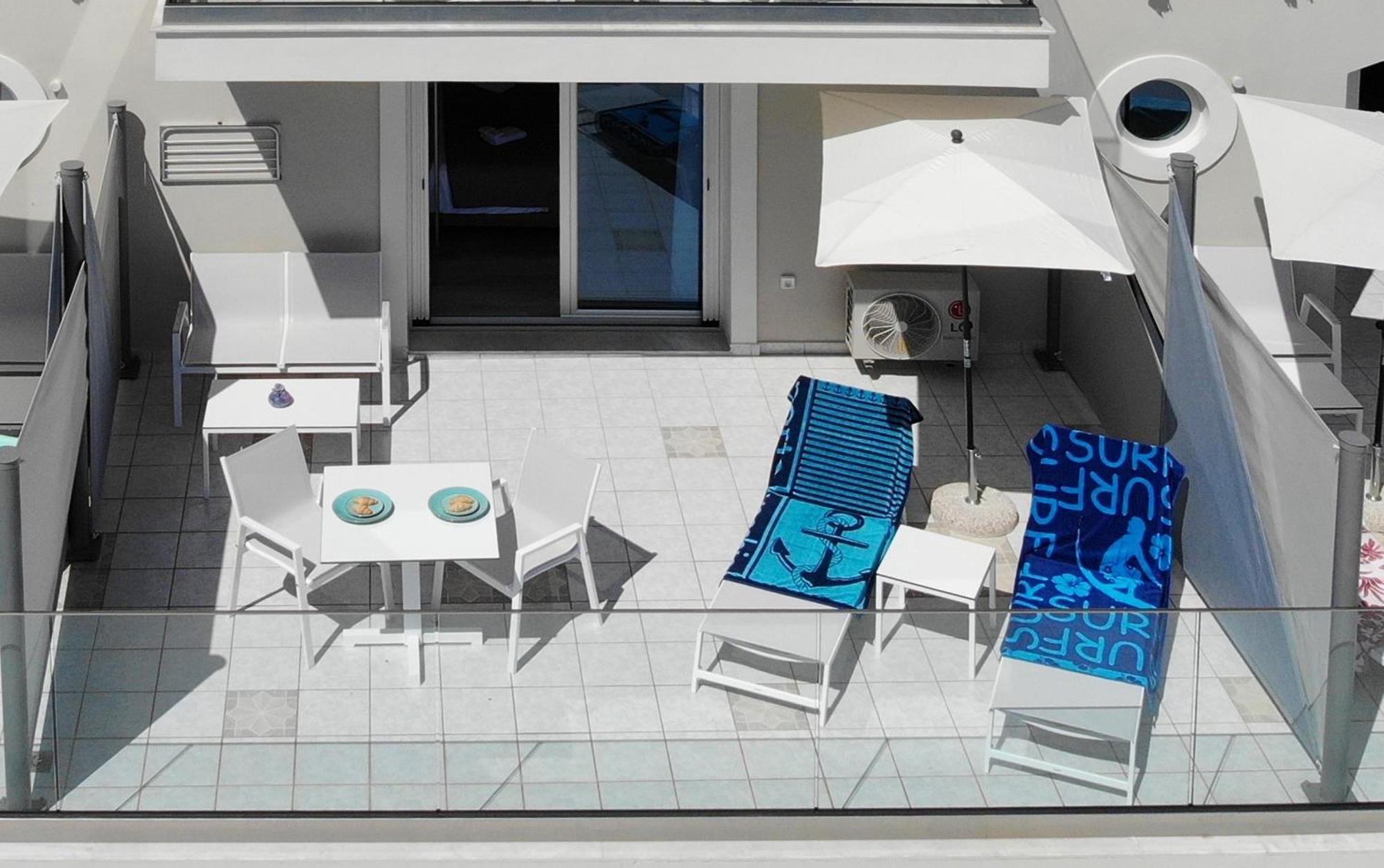 Sunrise Bay Apts Agia Efimia Chambre photo